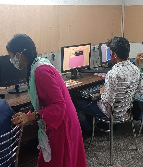 Shanti Devi Mittal foundation - computer class